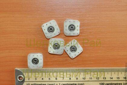 Кнопка пришивная Цвет Слоновая кость