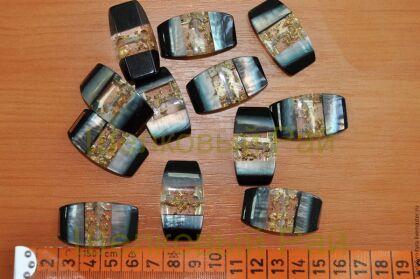 Пуговица пришивная пластик (004)