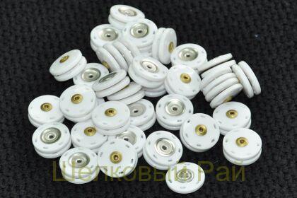 Кнопка пластиковая пришивная (цвет белый)