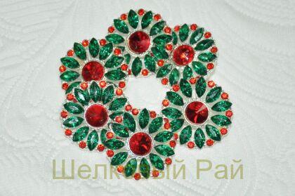 Пуговица пришивная стразы изумрудные и красные