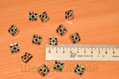 Пуговица квадратная разноцветная (д-934)