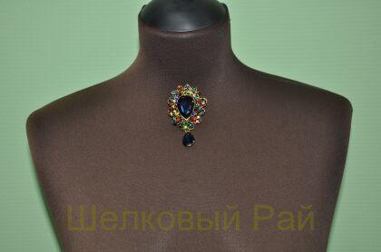 Брошь декоративная Звезда Востока с синем камнем