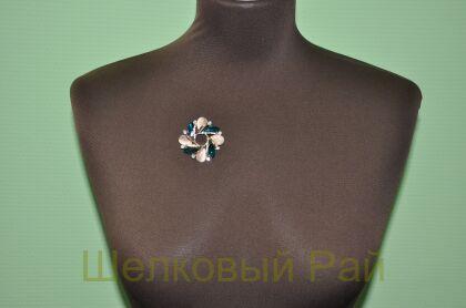 Брошь декоративная цвет бежево-розовый опал