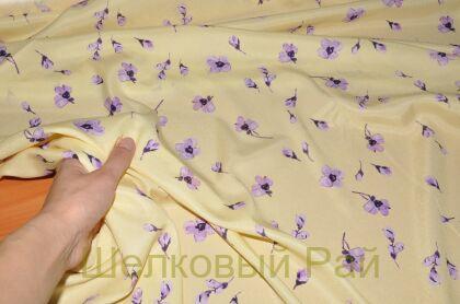Шелк стрейч желтый в цветочек (д-903)