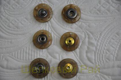 Кнопки пришивные пластиковые (д-1093)