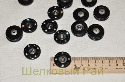 Кнопка пластиковая со стразами (22770/40;ne)