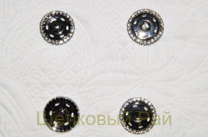 Кнопка пришивная стразы (д-1089)