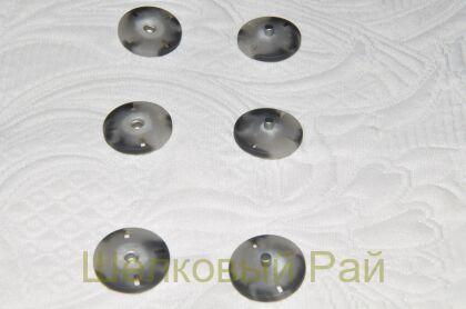 Кнопка пришивная серая матовая (д-1098)