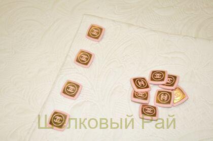 Пуговицы розовые квадратные "Chanel" (к-20)