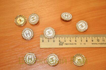 Пуговицы круглые с жемчугом "Chanel" (к-17)