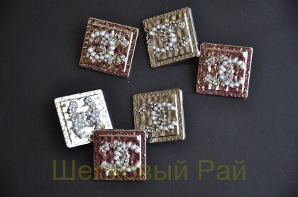 Пуговицы серебристые Chanel с кристаллами и жемчугом 25 мм (д-1382)