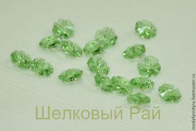 Пуговицы пришивные SWAROVSKI Цвет Салатовый